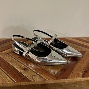 Steve Madden Silver Slingback Block Heel